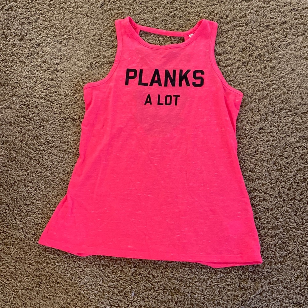 Victoria sport workout tank with cute back